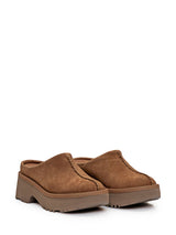 UGG New Heights Clog - Women