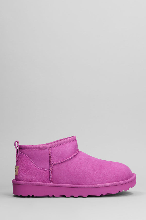UGG Classic Ultra Mini Low Heels Ankle Boots In Fuxia Suede - Women