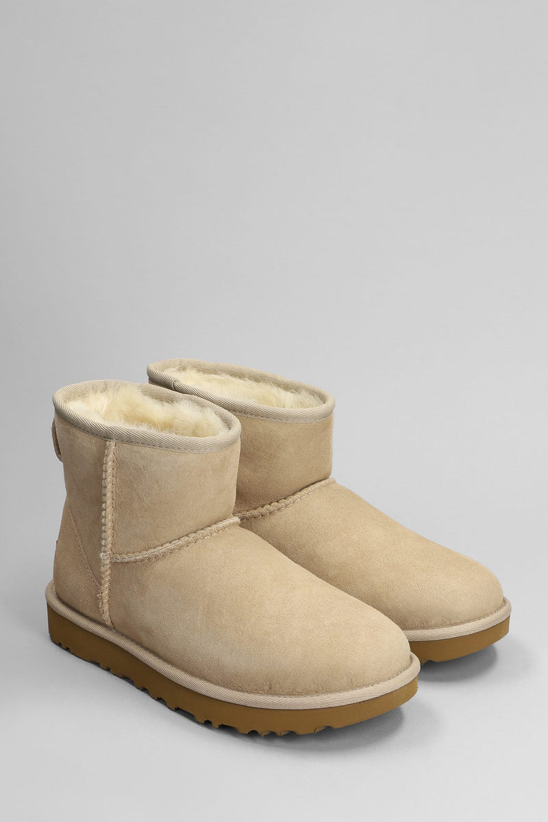 UGG Classic Mini Ii Low Heels Ankle Boots In Beige Suede - Women