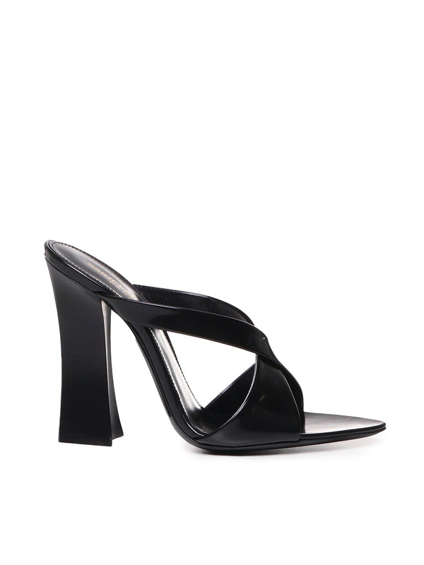 Saint Laurent Eva Mule In Shiny Leather - Women