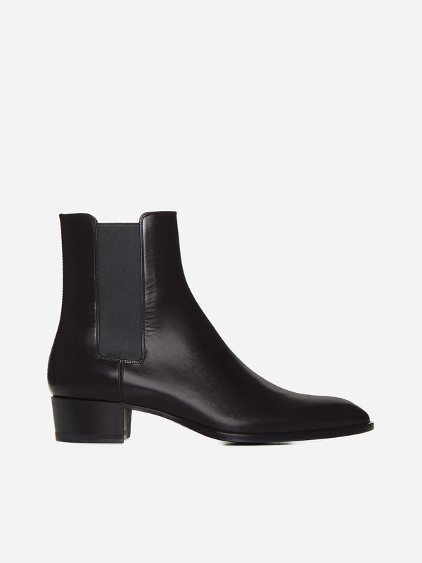 Saint Laurent Wyatt Leather Chelsea Boots - Men