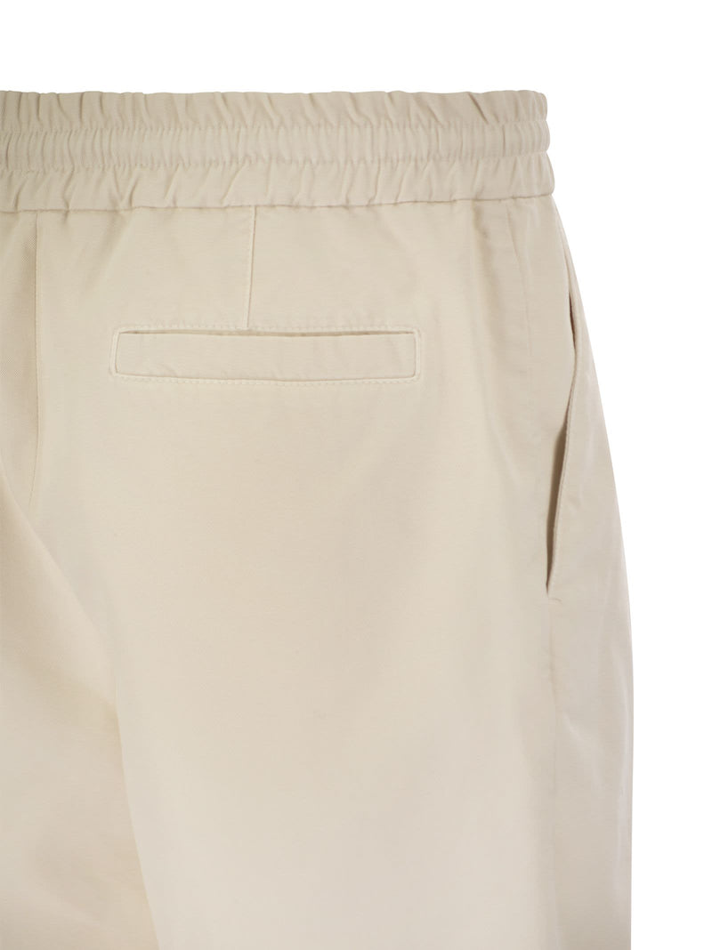 Brunello Cucinelli Bermuda Shorts In Garment-dyed Cotton Gabardine With Drawstring And Double Darts - Men