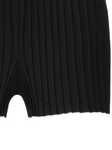 Jacquemus Thigh High Low-top Shorts - Women