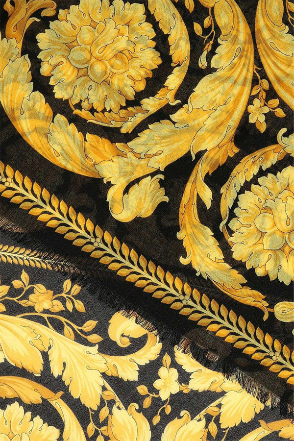 Versace Baroque Pattern Knitted Scarf - Women