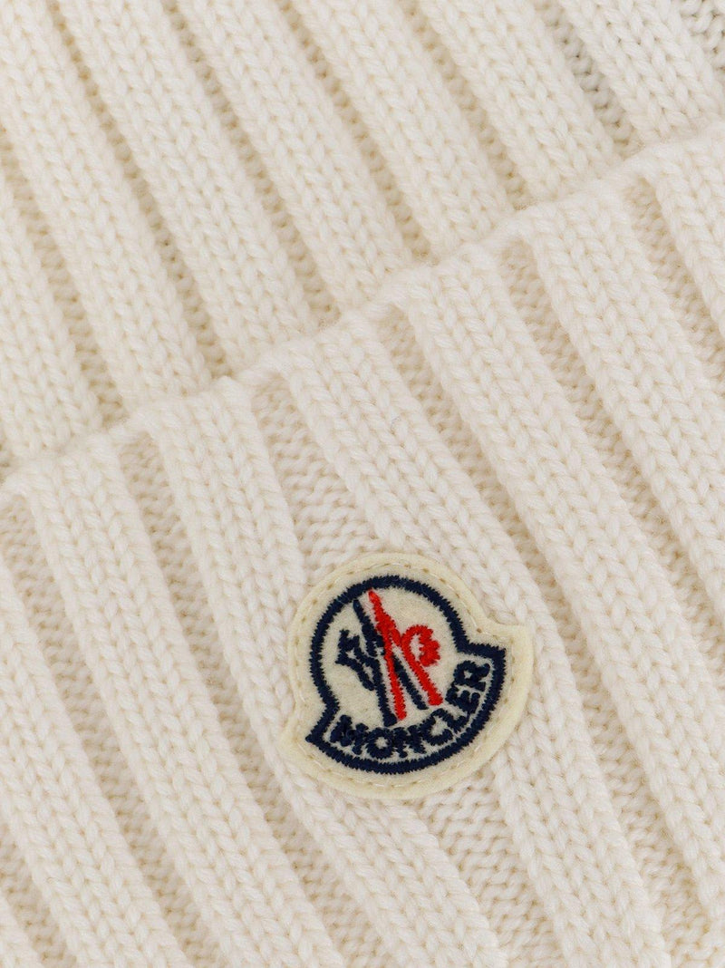 Moncler Logo Patch Ribbed Beanie - Women