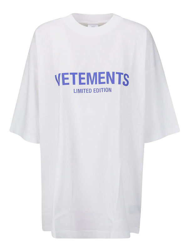 VETEMENTS Limited Edition Logo T-shirt - Women