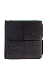 Bottega Veneta Black Bi-fold Wallet With Intreccio Motif And Contrasting Details In Grainy Leather Man - Men