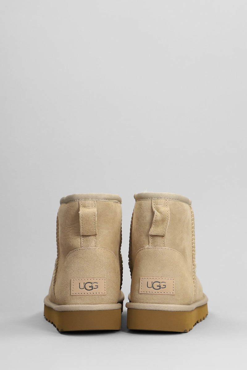 UGG Classic Mini Ii Low Heels Ankle Boots In Beige Suede - Women