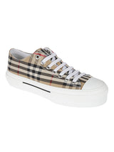 Burberry Tnr Jack Low Sneakers - Women - Piano Luigi