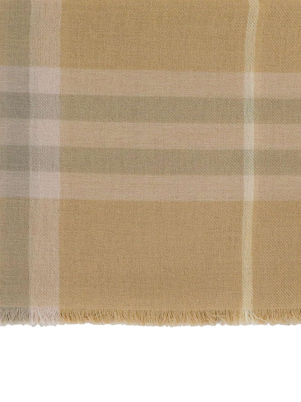 Burberry Scarf - Women - Piano Luigi