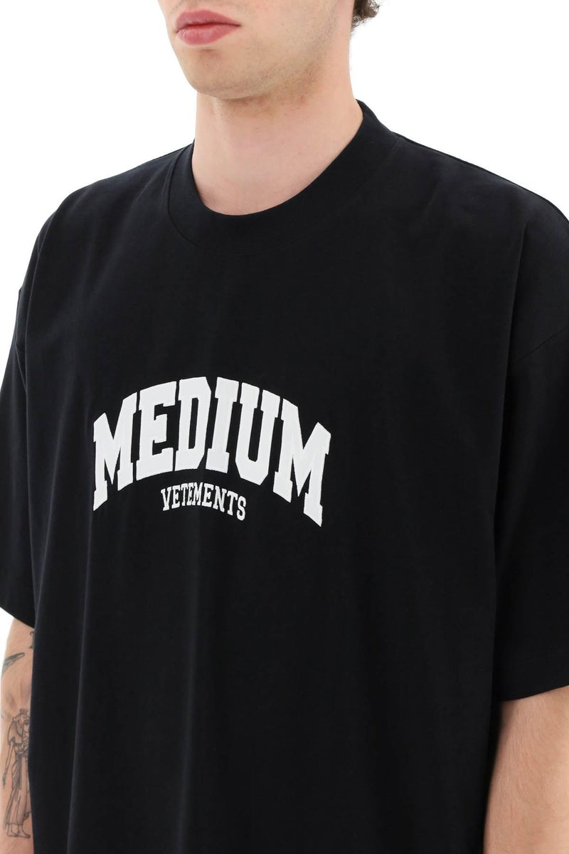 VETEMENTS Contrasting Logo Patch T-shirt - Men - Piano Luigi