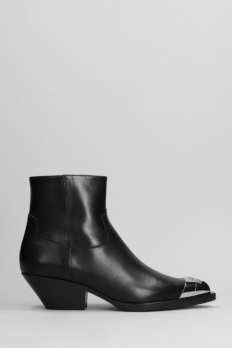 Givenchy Low Heels Ankle Boots In Black Leather - Women - Piano Luigi