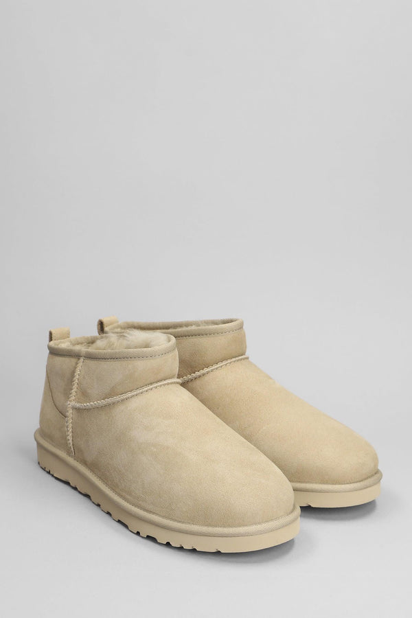 UGG Classic Ultra Mini Low Heels Ankle Boots In Beige Suede - Men - Piano Luigi